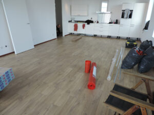 Inpakken, afbreken, opknappen, uitpakken en verhuizen