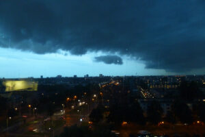 337-2011-07-07 Zon onder en slecht weer