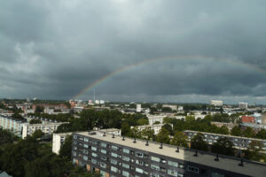 358-2011-08-27 Regenboog