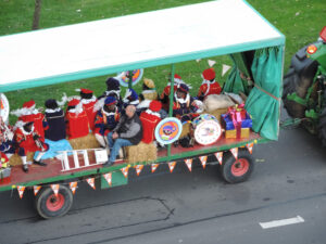 444-2013-11-23 Sinterklaas optocht