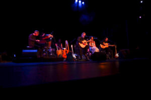 466-2011-10-22 Rijswijkse schouwburg Eric Clatopn tribute