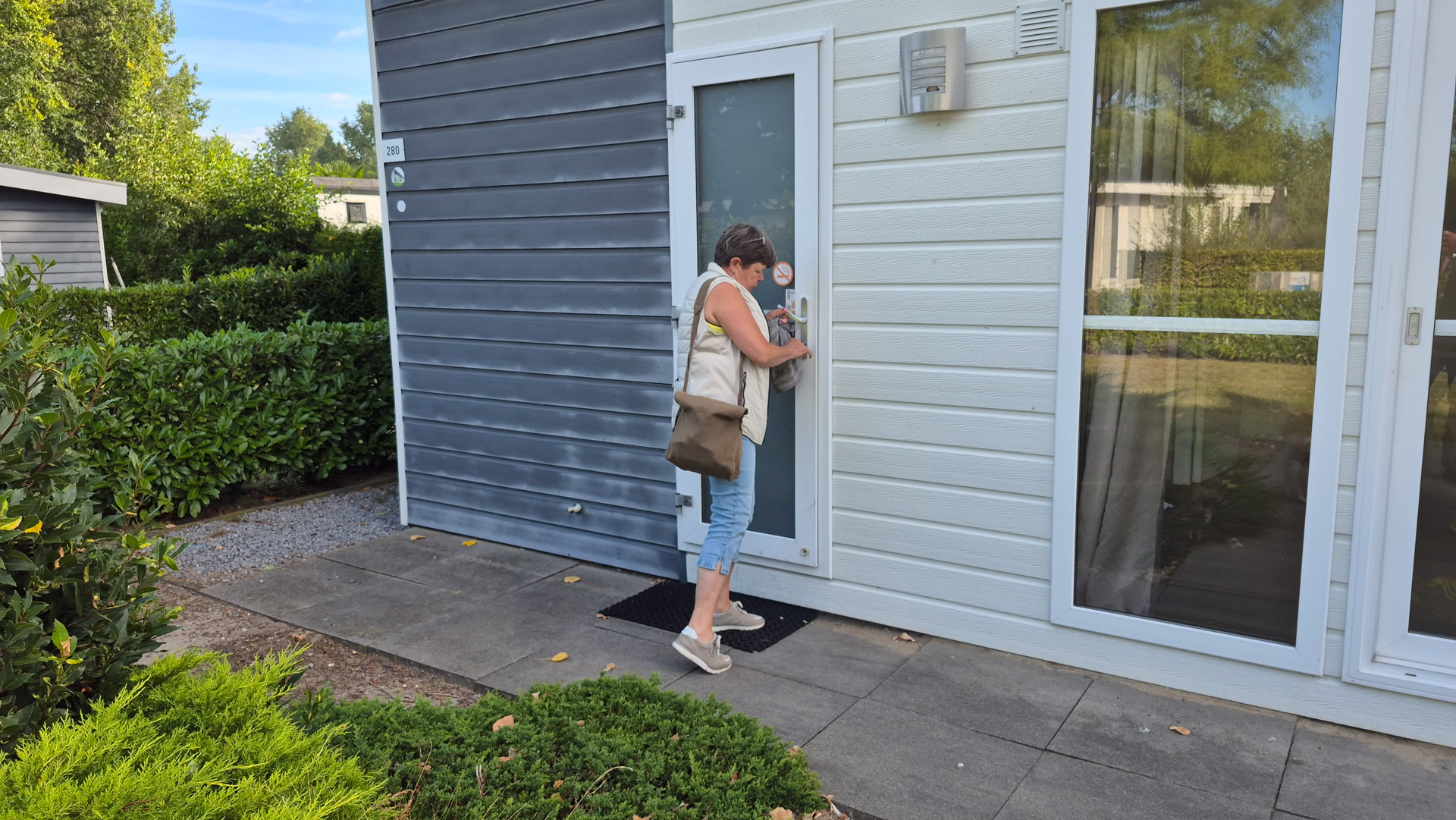 Deurtje weer op slot en sleutel inleveren, dag 2064