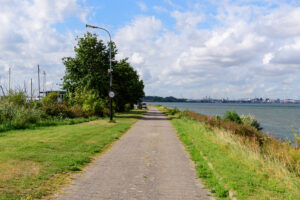 030-2025-08-21 40 jaar samen